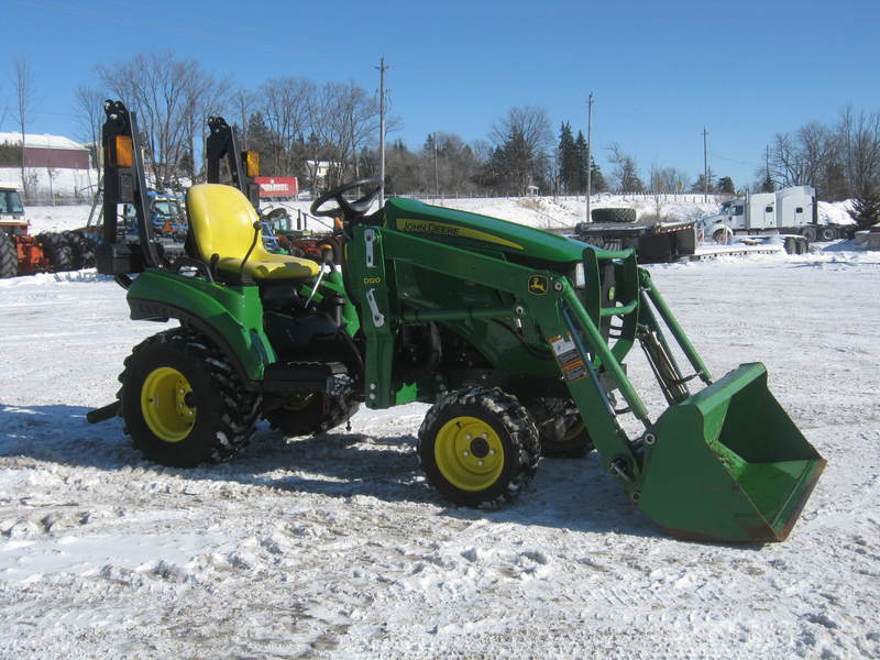 Agriculture  We Finance ALL TYPES OF CREDIT - John Deere 1023E Tractor Photo